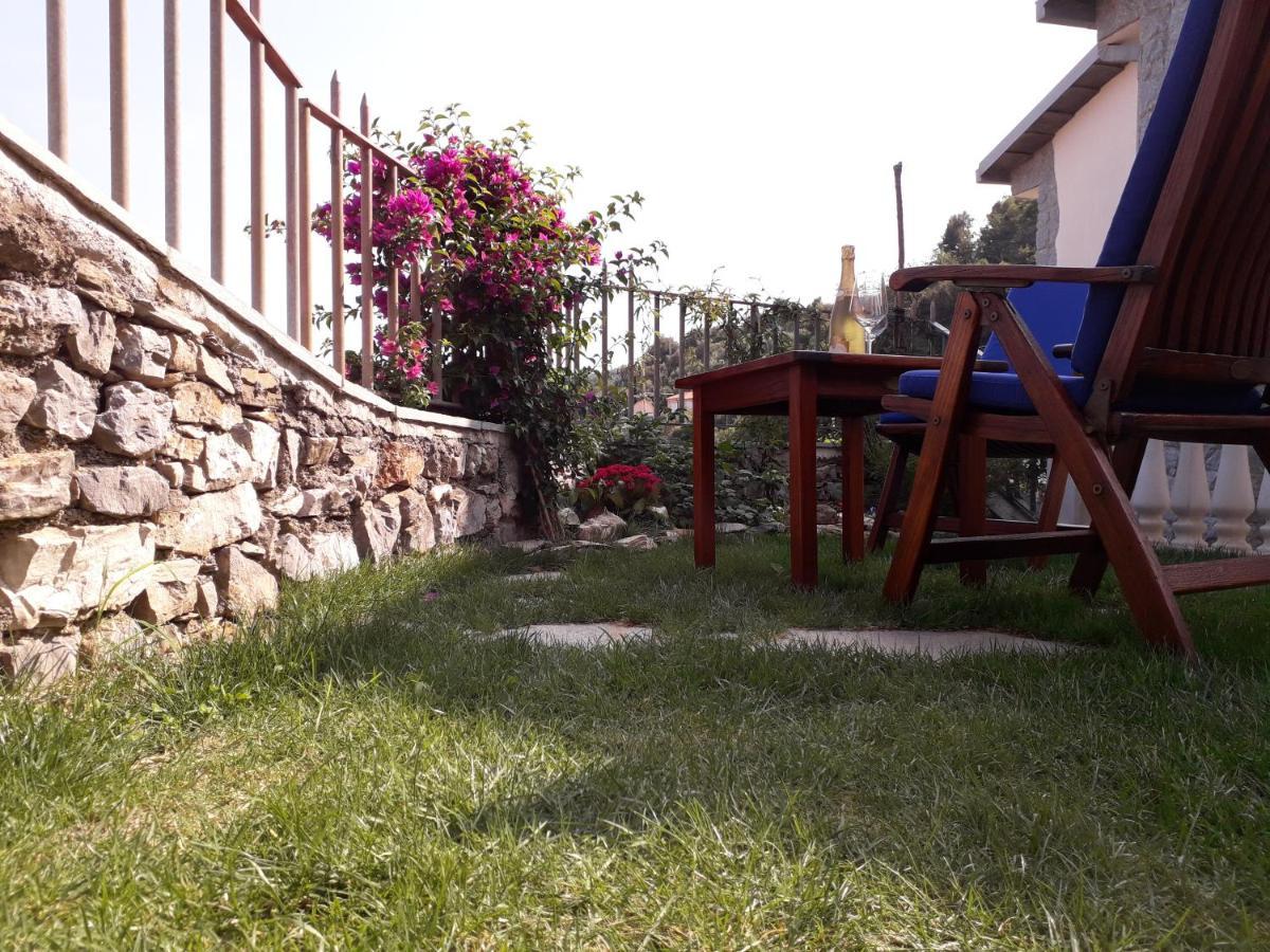 Bed and Breakfast Il Porto Di Benny Alassio Exterior foto